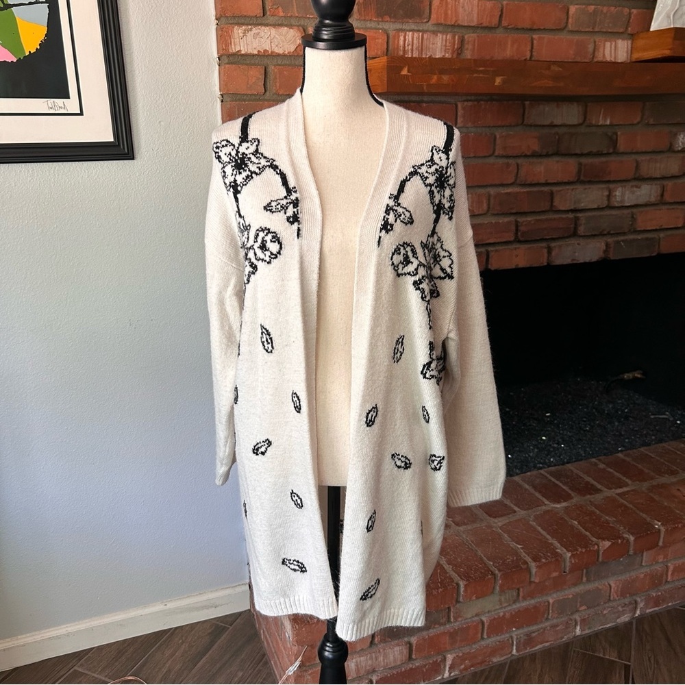 Anthropologie Nadia Open Front Floral Cardigan in White & Black Sz L - Picture 2 of 11